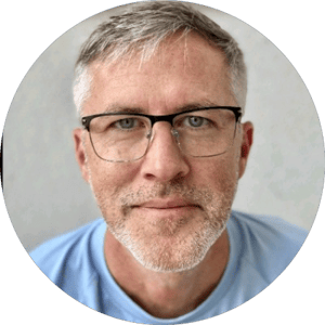 Graham Davis headshot